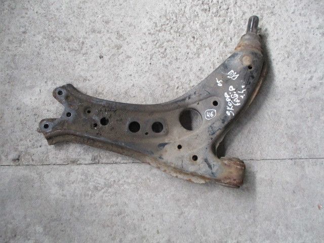 Braço de suspensão frente direito SKODA Fabia I Praktik (6Y5)