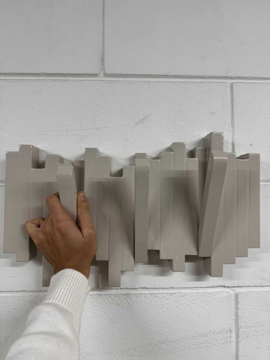 Bengaleiro/Cabide Moderno de pendurar na parede (Interdesign)