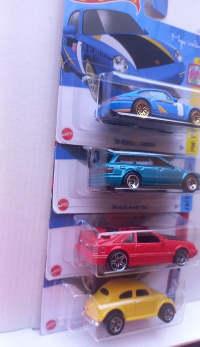 Conjunto 4 hot wheels