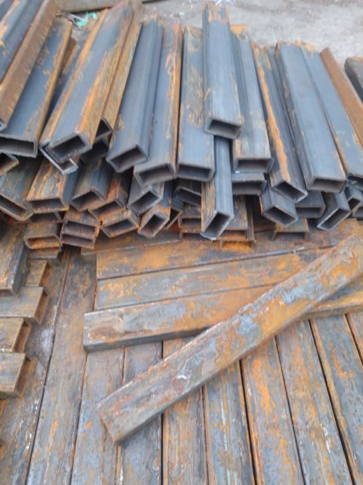 Продам  труба  квадратная