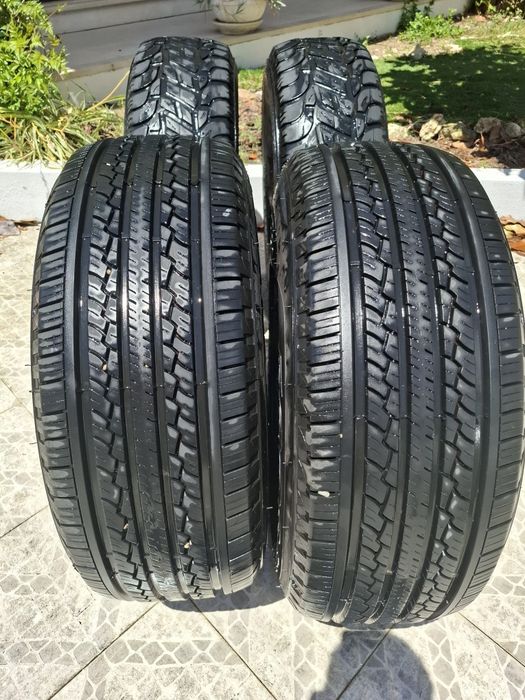 Conjunto de 4 Pneus 265/70 R15 (Yokohama + Three-A)