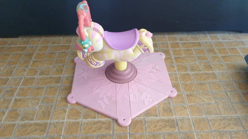 Cavalo brincar para bebe criança da Fisher Price em bom estado