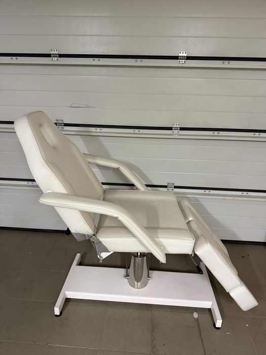 Fotel kosmetyczny łózko kosmetyczne do masazu super stan jak nowe