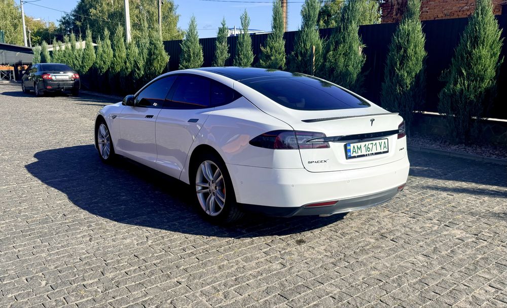 Продам Tesla Model S P85D (2014) 700 к.с., Dual Motor