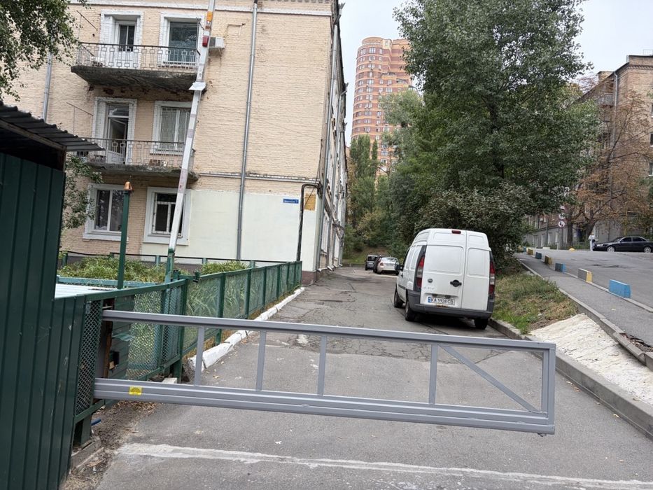 Оренда 1 к квартира на Печерську