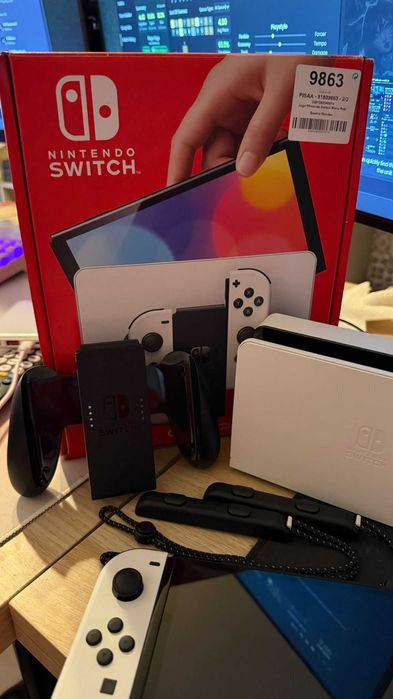 Nintendo Switch OLED