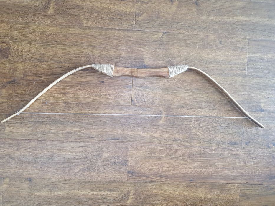 Łuk drewniany profilowany klasyczny plus strzała