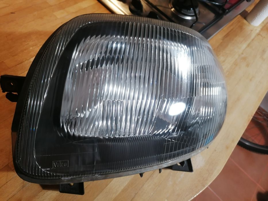 Otica renault clio 2