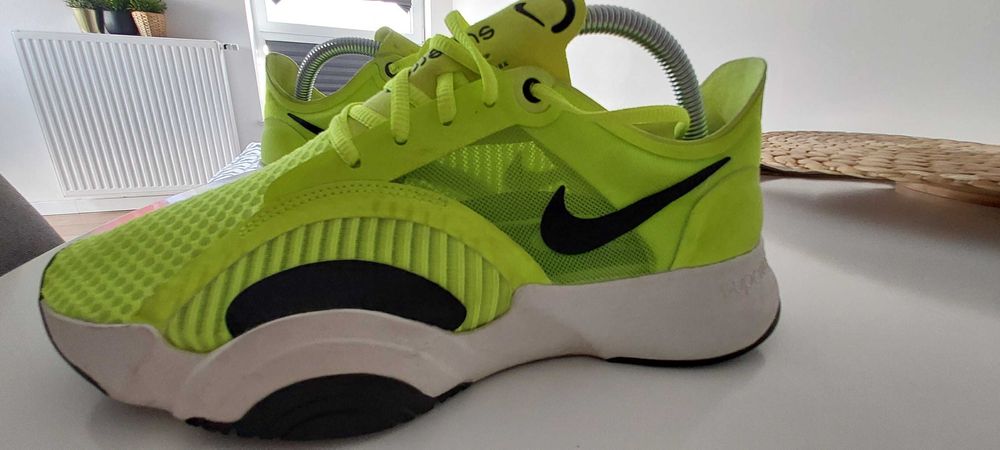 Nike Performance Superrep Go obuwie