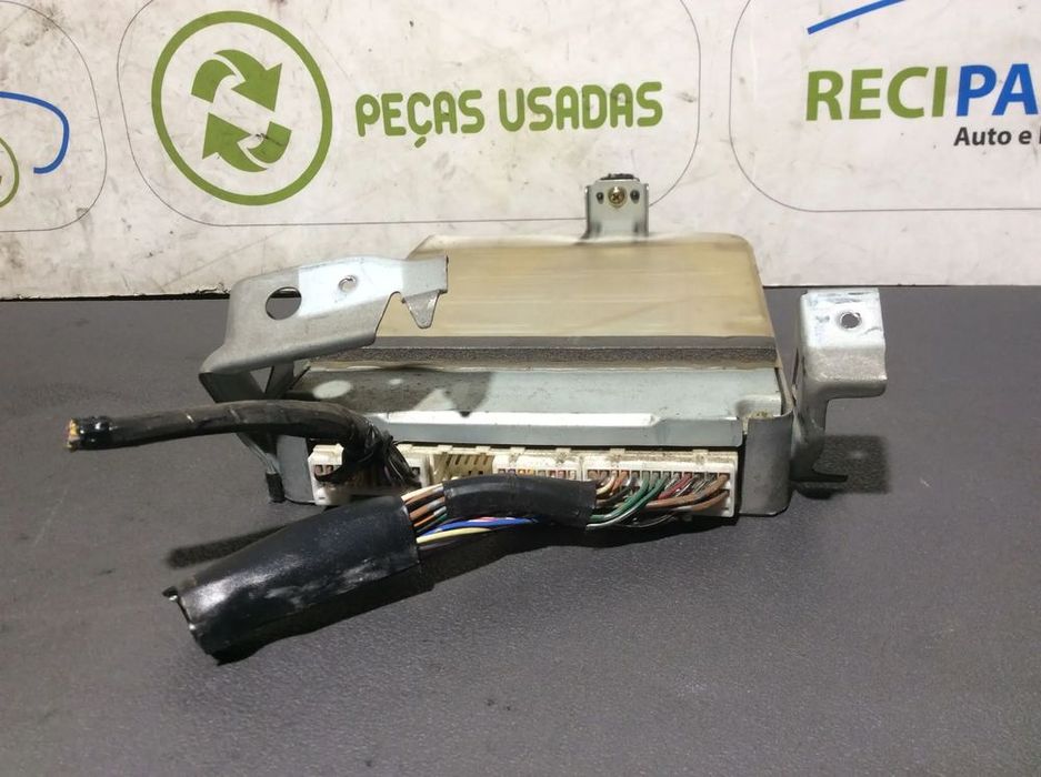 Centralina Motor Toyota Yaris 1.0 ano1999 a 2005  89661-52065
