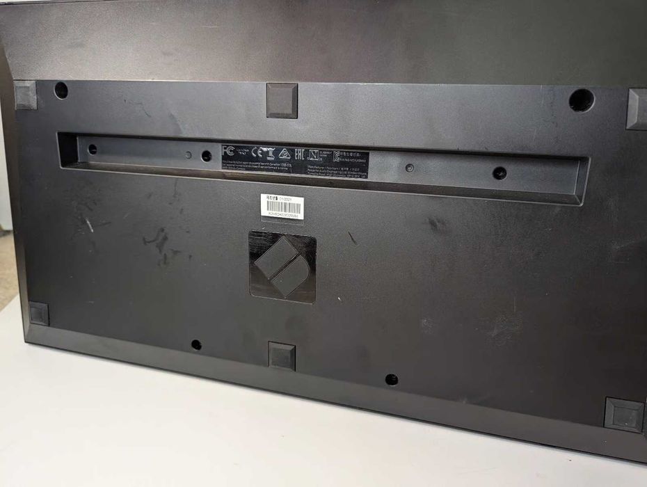 Controlador MIDI USB Novation Launchkey 25 MK3