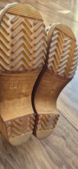 Chodaki Buxa 36 -23.5cm