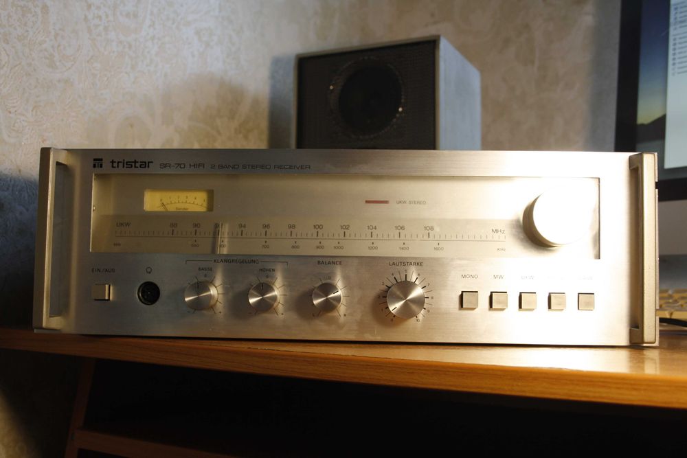 Аудіо Підсилювач Tristar SR-70 HIFI та колонки