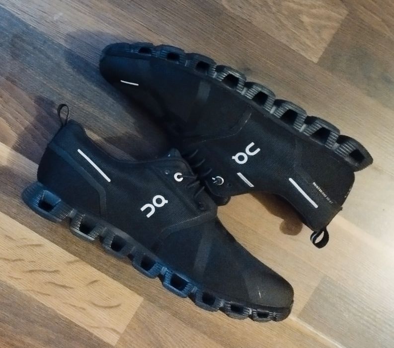 Кросівки трекінгові On Running Cloud 5 Waterproof;