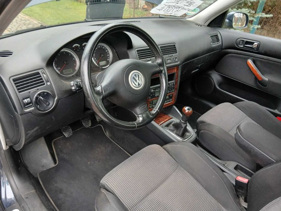 volkswagen bora  2004р 1.6 бензин