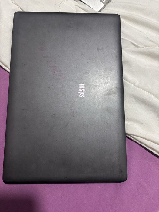 Computador bom estado tela partida