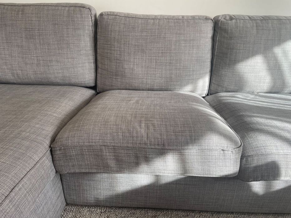 Sofá IKEA Kivik cinza