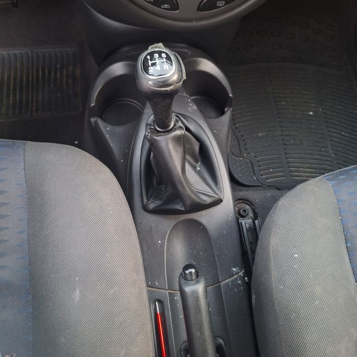 Ford focus 1.6 benzyna