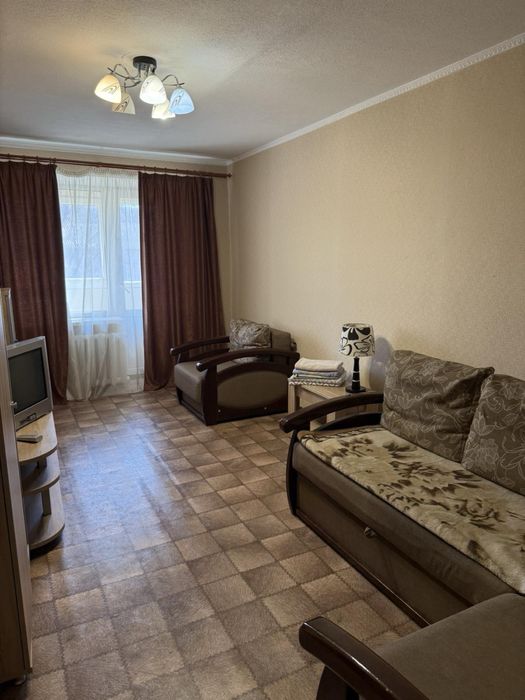 ‼️‼️‼️Сдам квартиру на площади посуточно