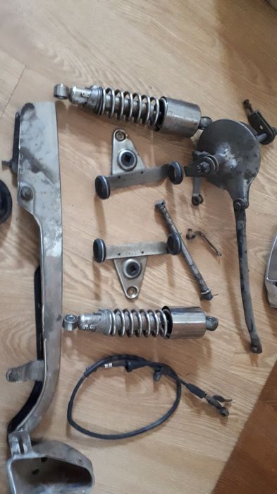 Suzuki GN250 peças