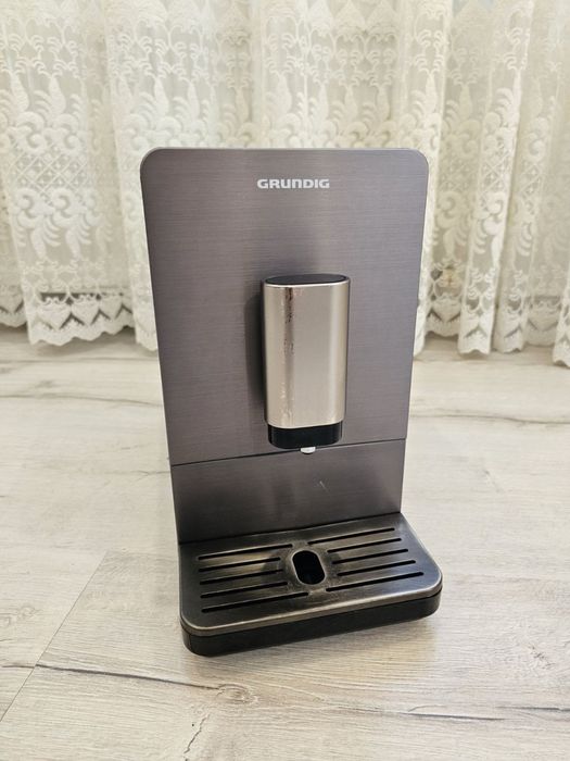 Кавомашина Grundig KVA 4830 серія Premium Slim