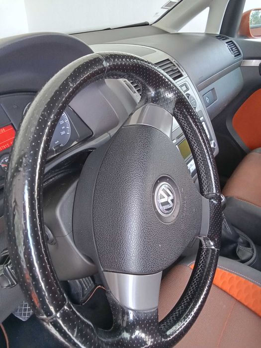 Vendo vw touran Cross