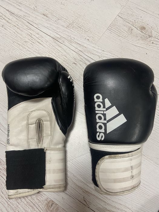 Перчатки боксерские