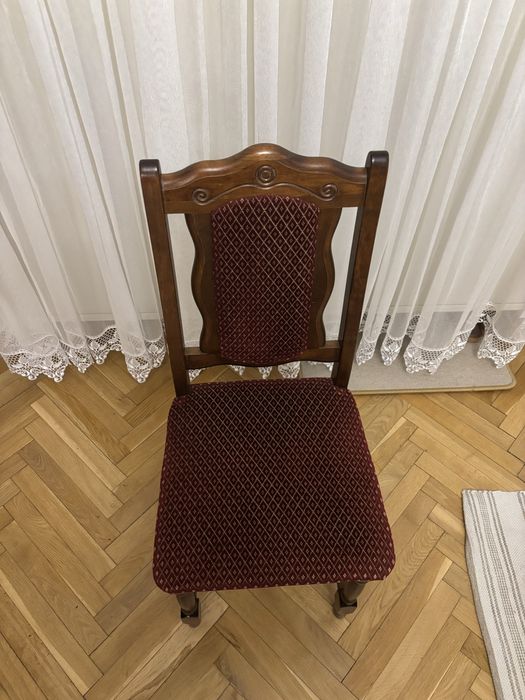 Krzesła do jadalni - 4 sztuki