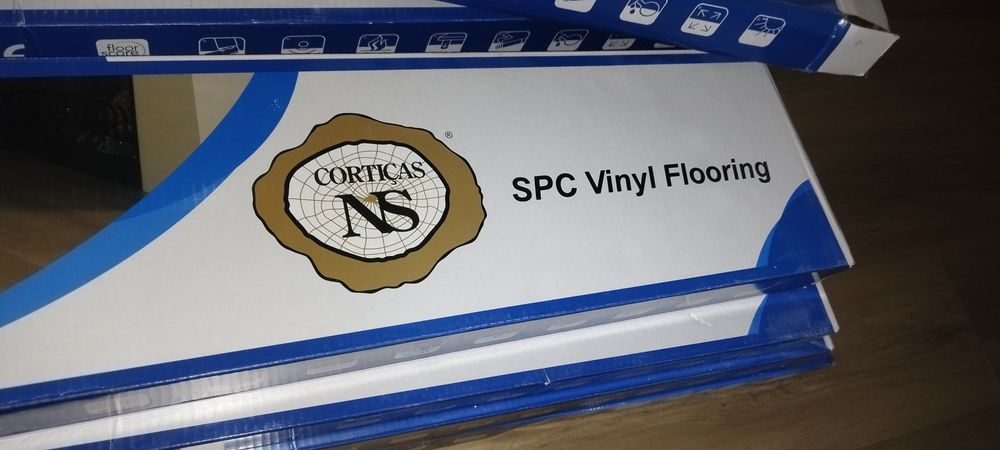 Piso vinílico anti riscos e água