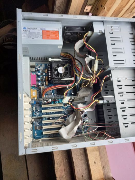 Продам бу компьютер