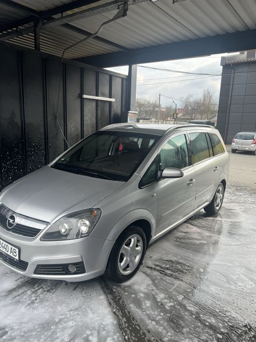 Opel zafira 2005 - 1.8 газ бензин