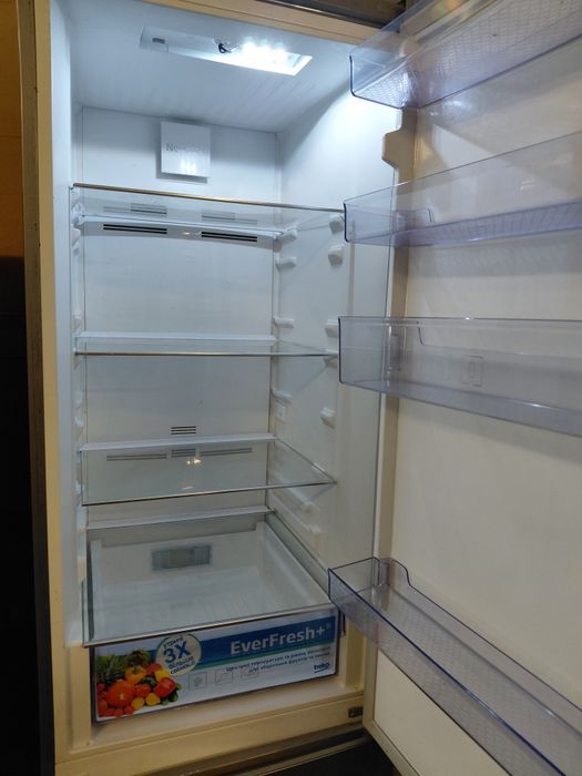 Продам холодильник  beko.,