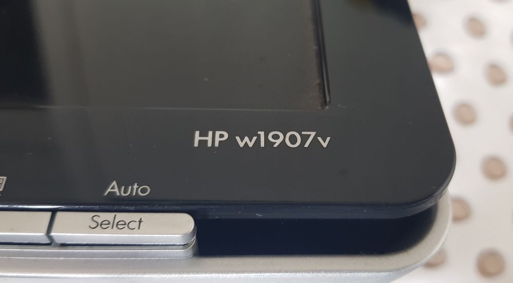 Monitor hp w1907v445759338421299205