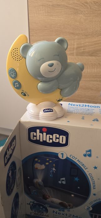 Projektor chicco next2moon