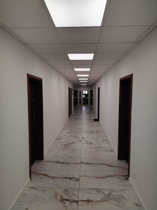 Lokal użytkowy (biuro) o pow. 27m2