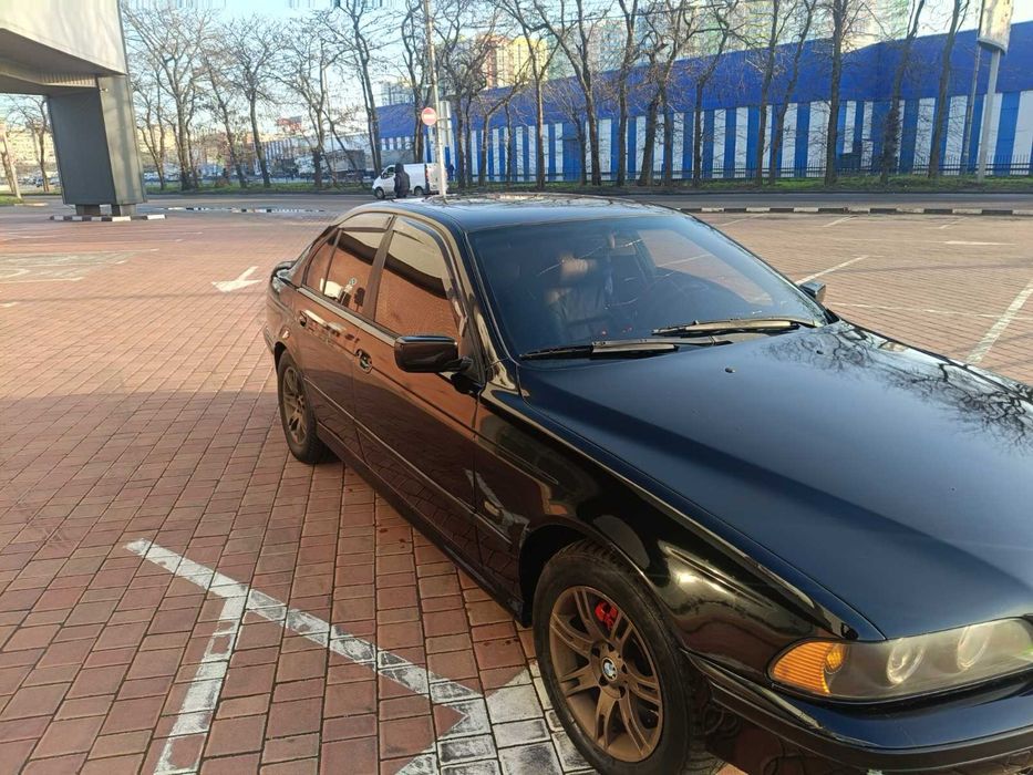 продам BMW Е39 2.8
