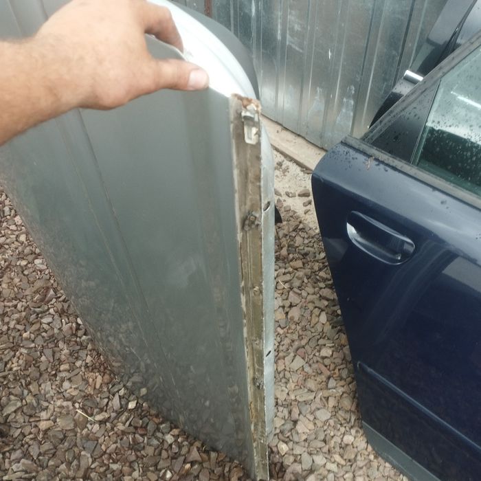 Audi a3 8p drzwi przód lewe 3 drzwiowa  kompletne ly7w europa