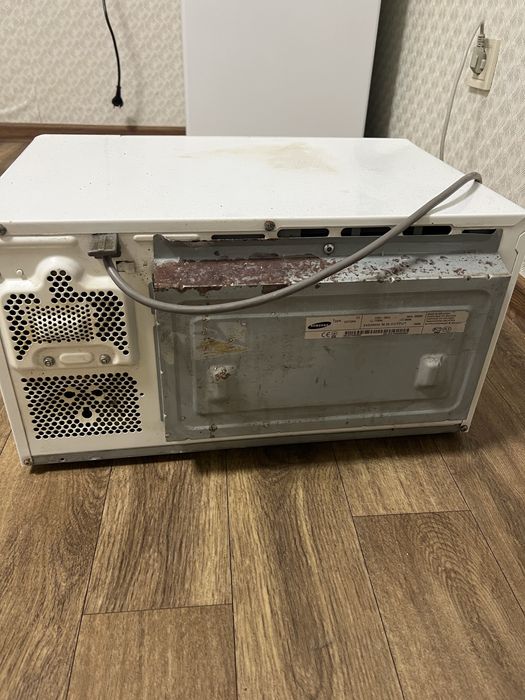 Продам sumsung мікрохвильовку б/у