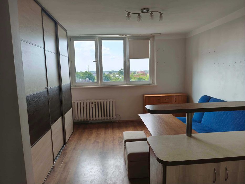 Jasna kawalerka z ogromnym potencjałem – Poznań Dębiec (29,5 m²)