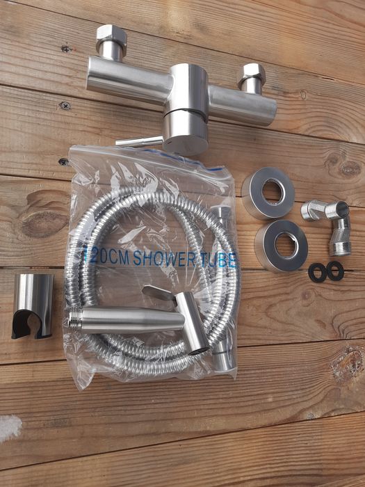 АКЦИЯ!Нержавейка смеситель с гигиеническим душем CHAMPION