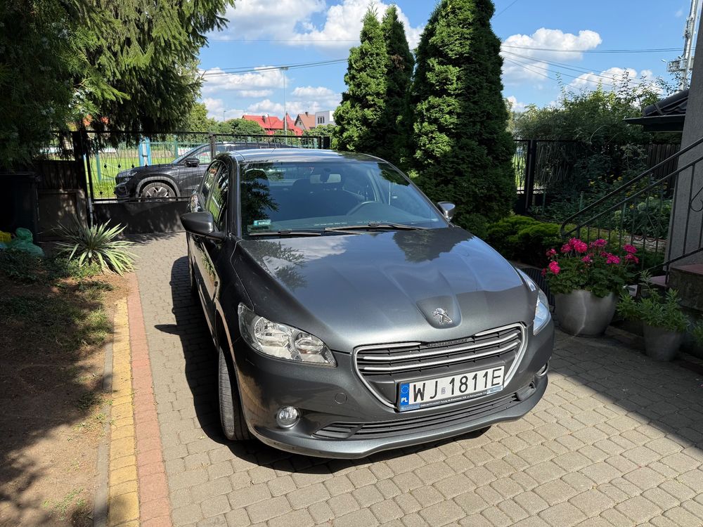 Peugeot 301 1.6 VTi Active