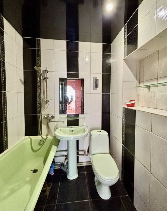 Продаж 2-о кімнатної квартири у приватному секторі  у районі Подол !