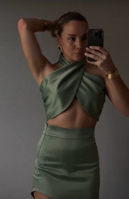 Garnitur Top i spódnica