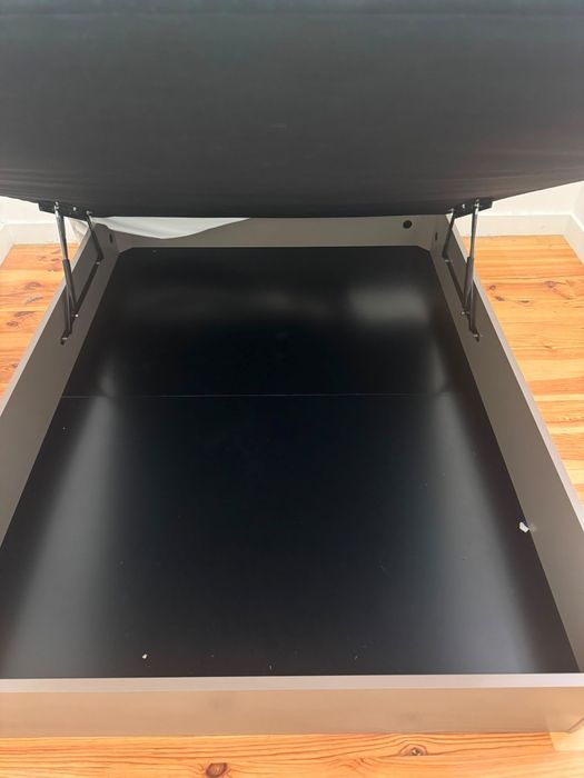 Espaço Interno de cama dobravel SOMENTE Estrado/Baú/Espaco Interno