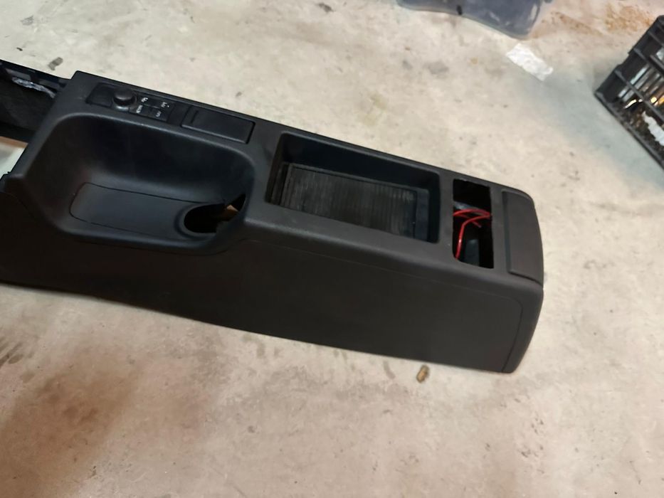 Consola Audi a3 8p