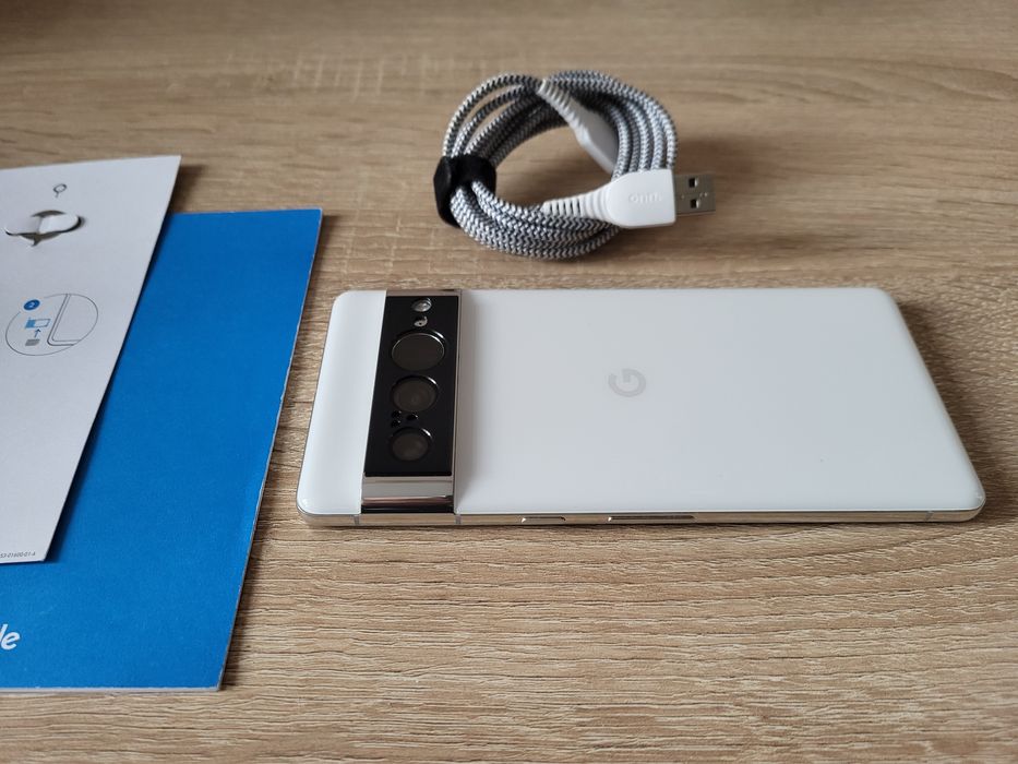 Google Pixel 7 Pro  Obsidian