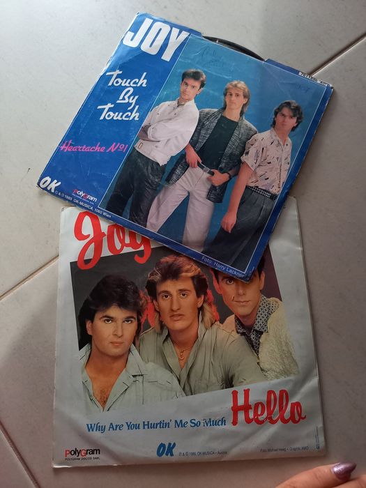 Discos single de vinil Joy 1985 e 86