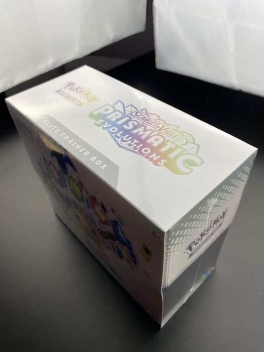 Pokemon Prismatic Evolutions ETB Elite Trainer Box Sealed