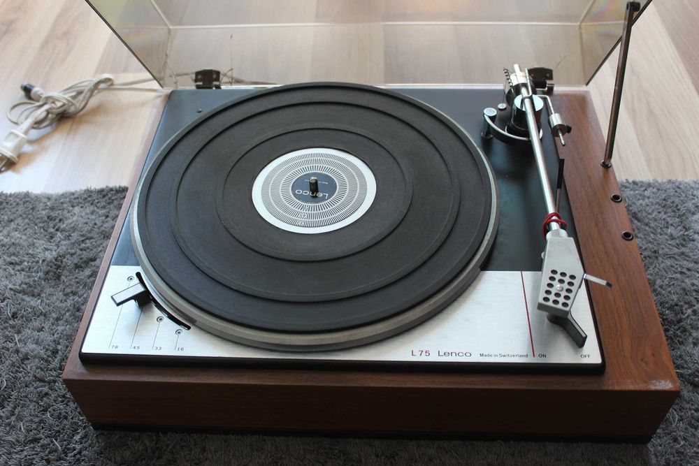 Gramofon Lenco L75