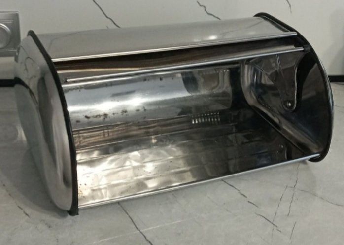 Хлібничка металева